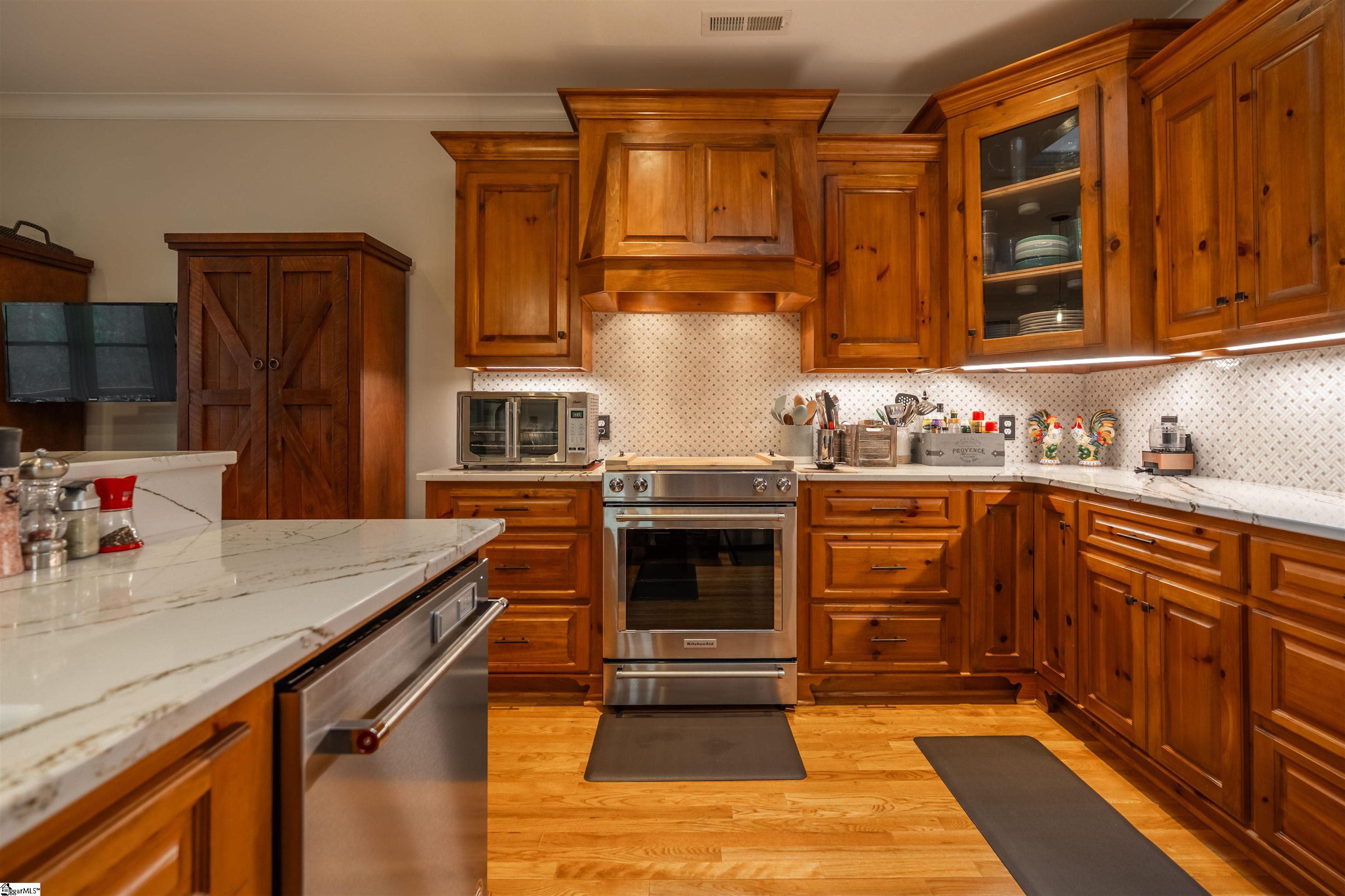 8 Rustic Court Landrum, SC 29356 - Photo 16 of 49