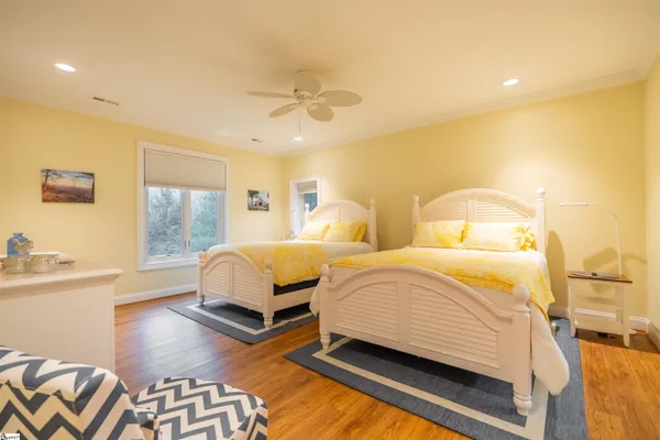 $1,125,000 | 8 Rustic Court, Landrum, SC 29356