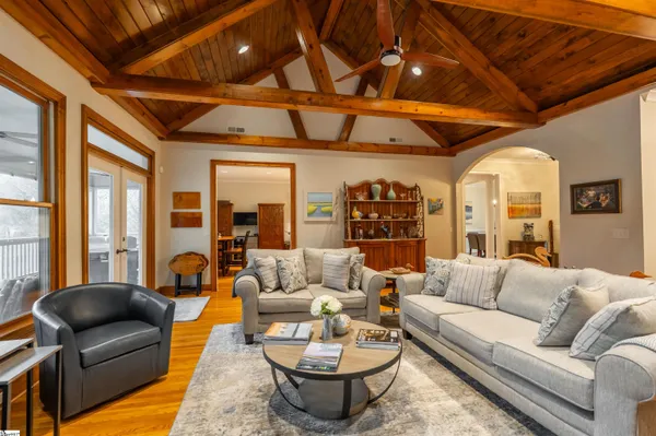 $1,125,000 | 8 Rustic Court, Landrum, SC 29356