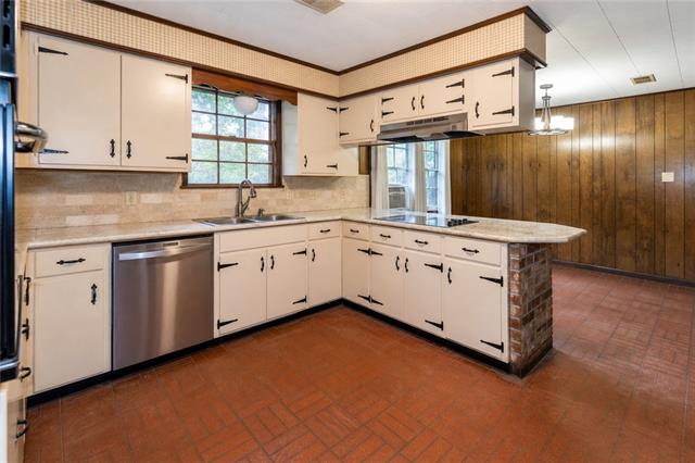 369 L Sullivan Road Winnfield, LA 71483 - Photo 15 of 27