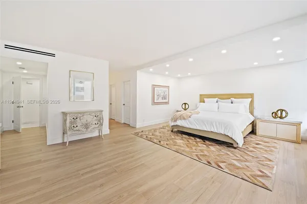 $11,900 | 10155 Collins Avenue, Unit 604, Bal Harbour, FL 33154