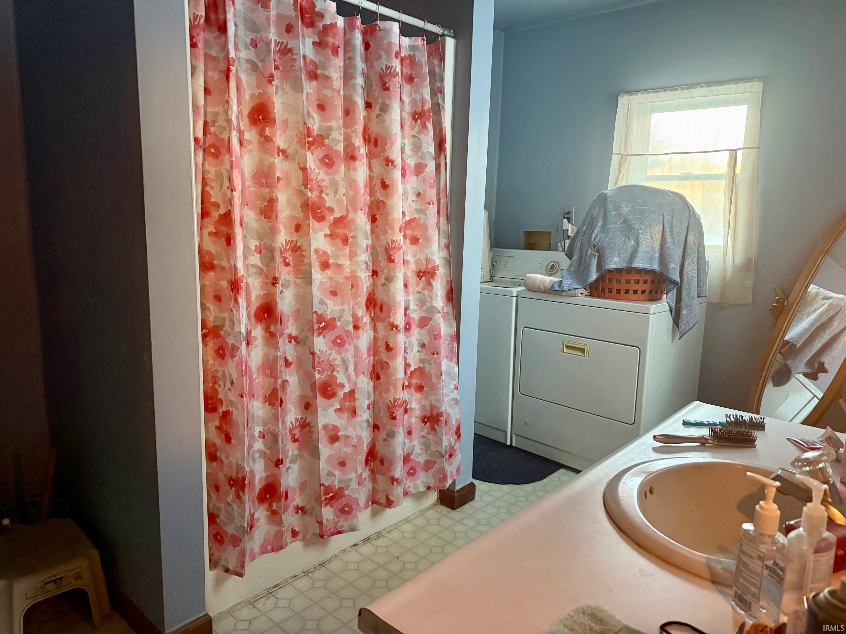 1739 Stults Road Huntington, IN 46750 - Photo 8 of 10 Gallery Image 8