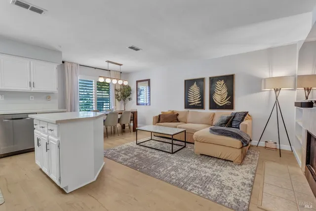 $599,000 | 485 East 5th Street, Benicia, CA 94510