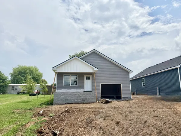 $252,900 | 242 Arkansas Avenue, Oak Grove, KY 42262
