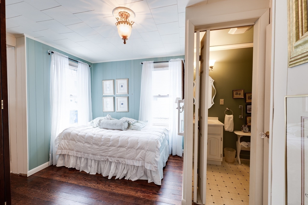 2022-2024 Prospect Street Three Rivers, MA 01080 - Photo 11 of 34 Gallery Image 11