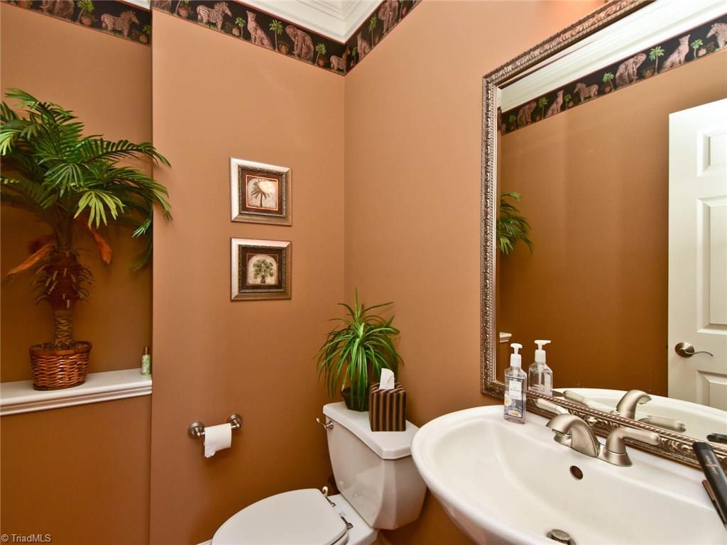 7911 McCreedy Drive Oak Ridge, NC 27310 - Photo 11 of 29 Gallery Image 11