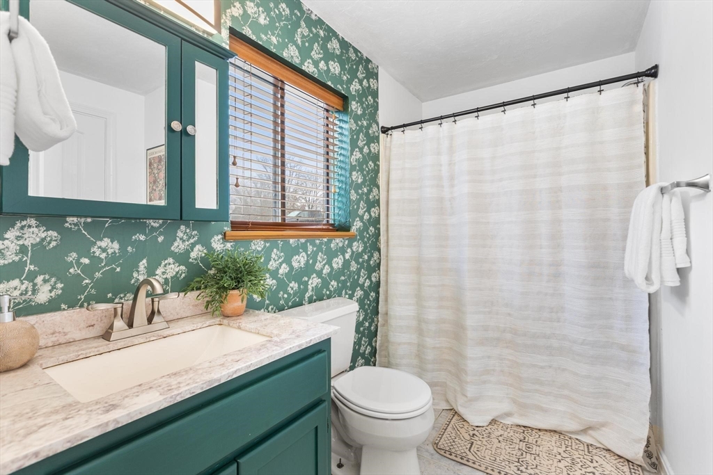 2 Danforth Court, Unit 2 Haverhill, MA 01832 - Photo 14 of 36