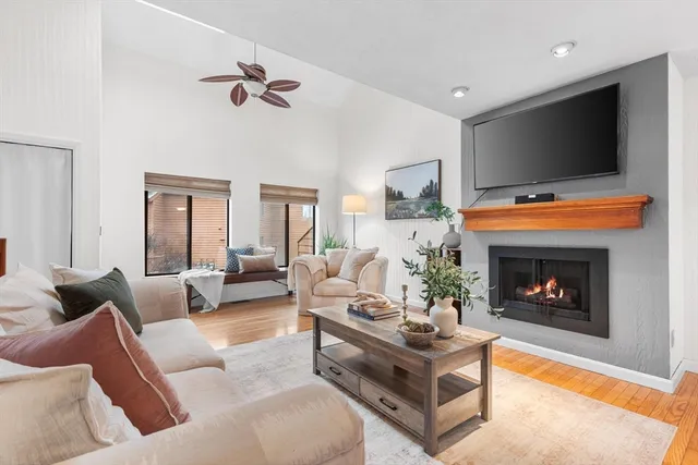 $459,900 | 2 Danforth Court, Unit 2, Haverhill, MA 01832