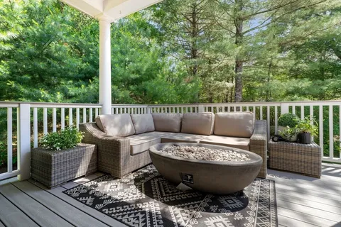 $1,150,000 | 17 Saddleback, Plymouth, MA 02360