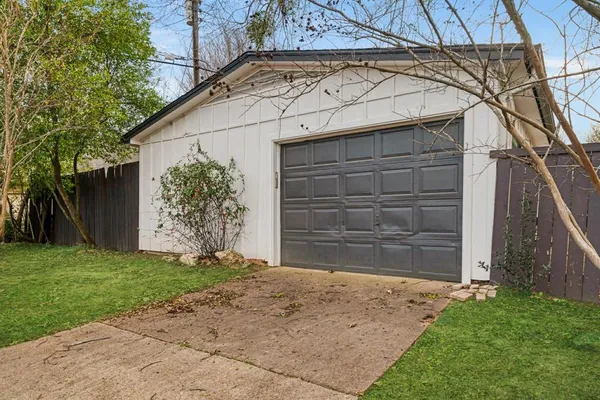 $279,000 | 3350 Robin Road, Paris, TX 75460