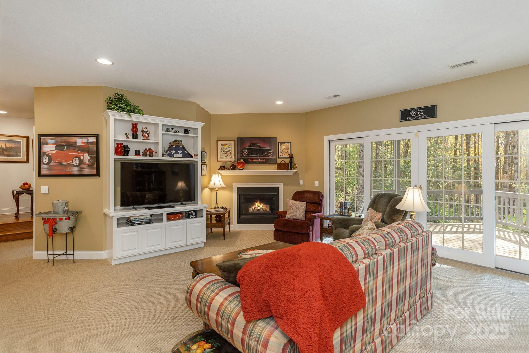 115 Chancery Court Flat Rock, NC 28731 - Photo 33 of 47 Gallery Image 33