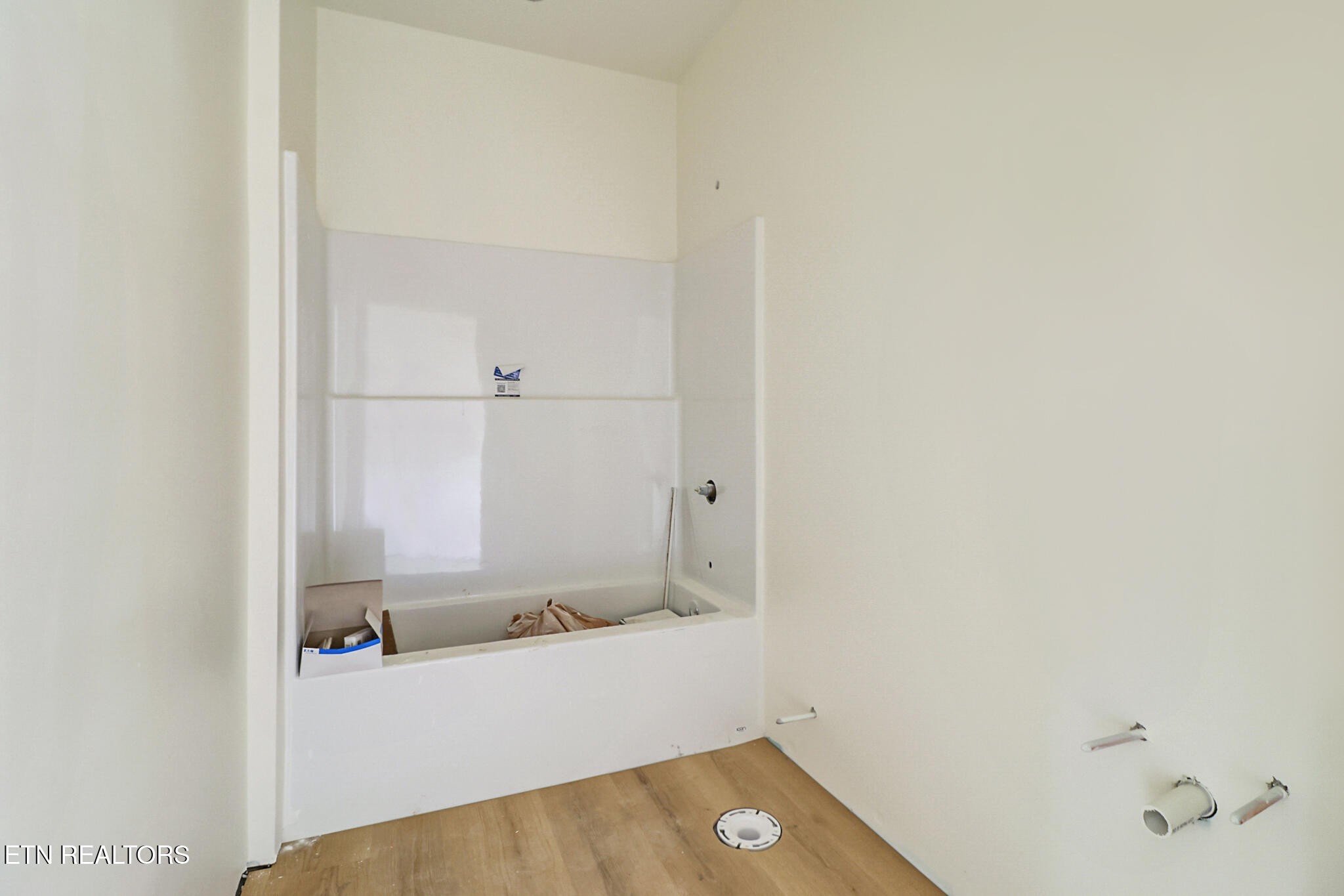 1468 Taylor Place Road Jamestown, TN 38556 - Photo 15 of 27