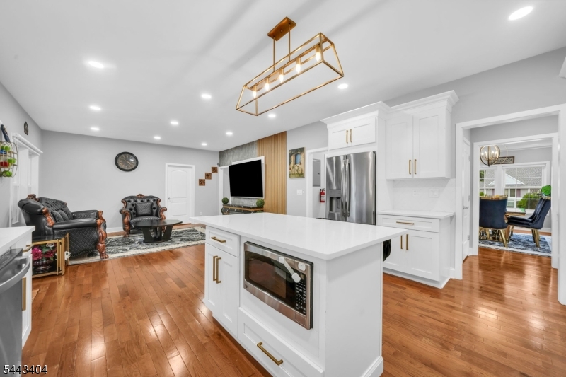 767 Hemlock Road Union, NJ 07083 - Photo 7 of 29