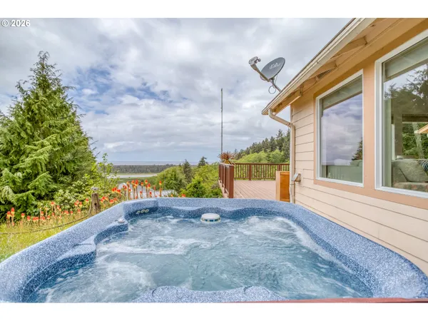 $664,000 | 37005 Sutton Way, Pacific City, OR 97135