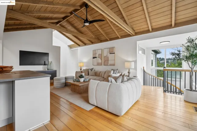 $1,499,000 | 6951 Chambers Drive, Oakland, CA 94611