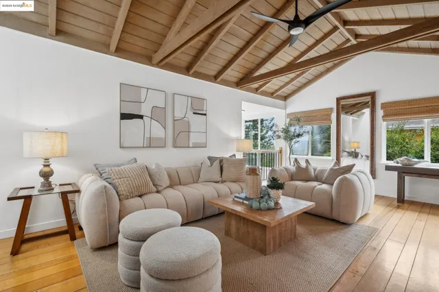 $1,499,000 | 6951 Chambers Drive, Oakland, CA 94611