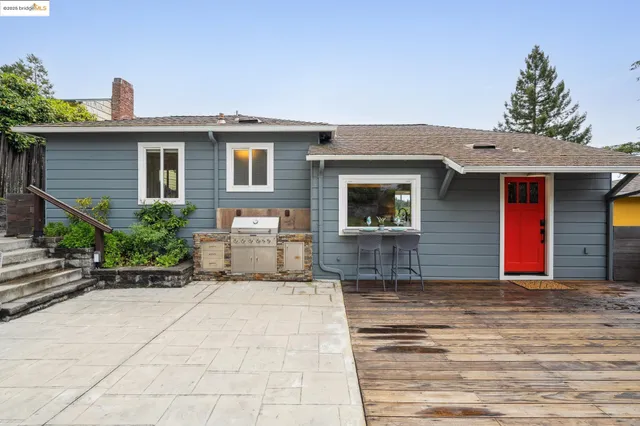 $1,499,000 | 6951 Chambers Drive, Oakland, CA 94611