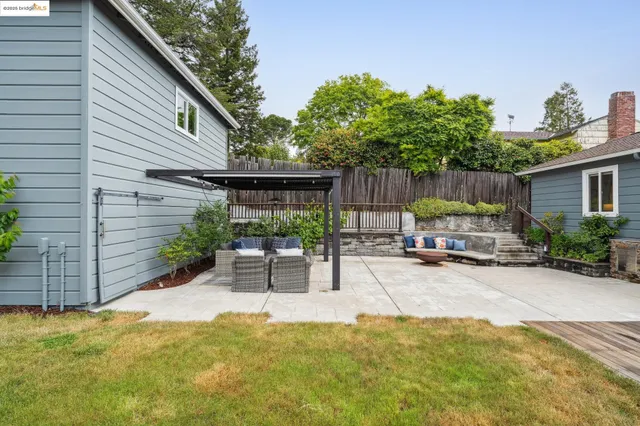 $1,499,000 | 6951 Chambers Drive, Oakland, CA 94611