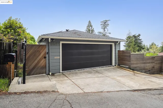 $1,499,000 | 6951 Chambers Drive, Oakland, CA 94611