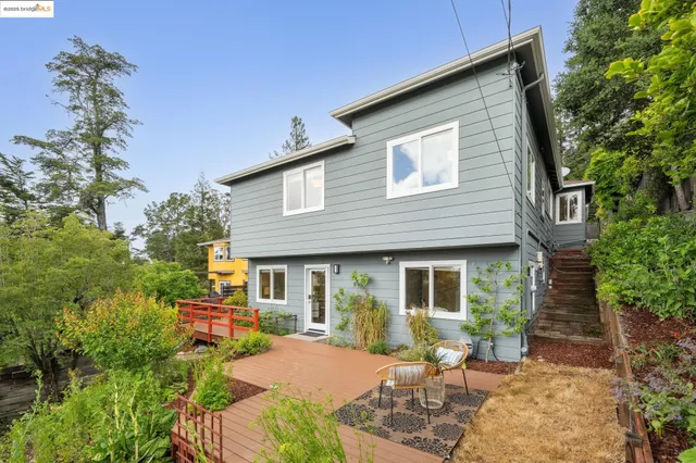 $1,499,000 | 6951 Chambers Drive, Oakland, CA 94611