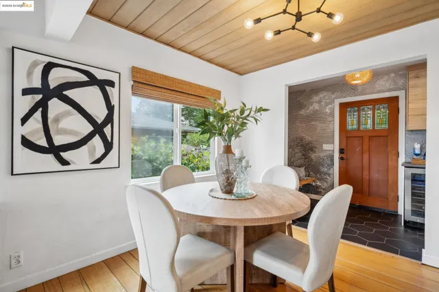 $1,499,000 | 6951 Chambers Drive, Oakland, CA 94611