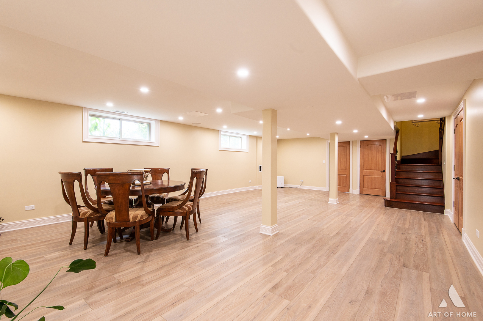 6N654 Harvey Road Medinah, IL 60172 - Photo 39 of 47 a view of a dining room with furniture and wooden floor