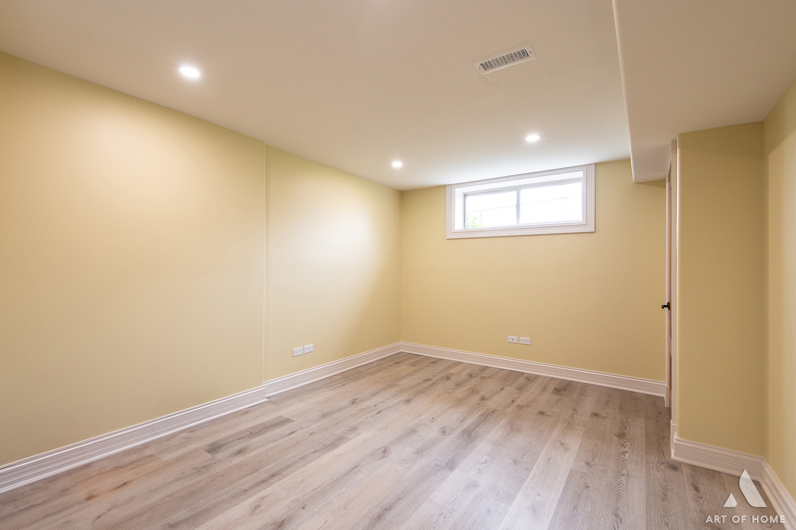 6N654 Harvey Road Medinah, IL 60172 - Photo 40 of 47 a view of room and wooden floor