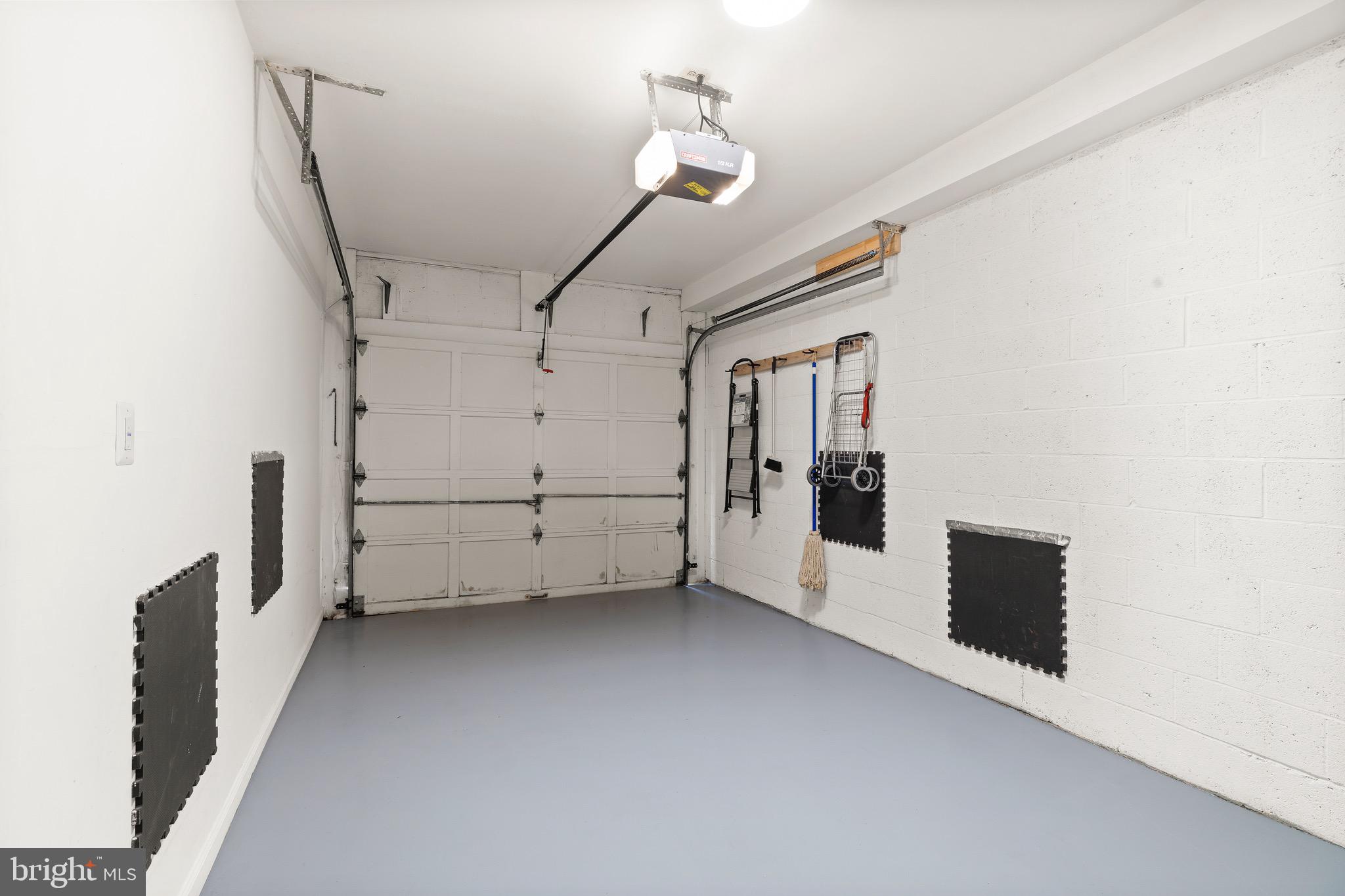 1474 Hampton Hill Circle McLean, VA 22101 - Photo 30 of 45 a view of a livingroom with furniture