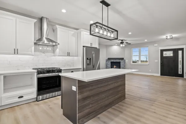 $599,900 | 12212 Sheridan Road, Pleasant Prairie, WI 53158