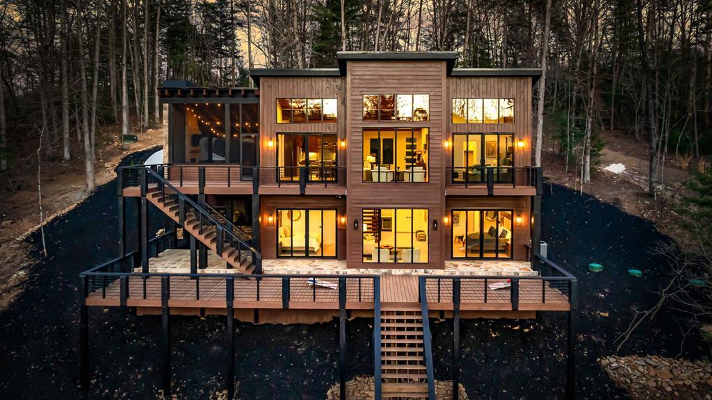 287 Cool Creek Trail Blue Ridge, GA 30513 - Photo 3 of 71 Gallery Image 3