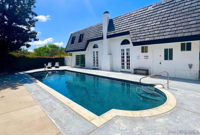 $2,447,050 | 9431 West Lilac Road, Escondido, CA 92026