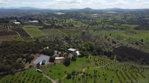 $2,447,050 | 9431 West Lilac Road, Escondido, CA 92026