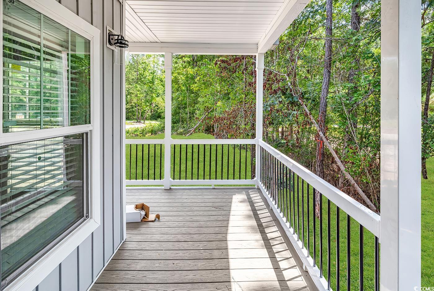 754 Kent Road Andrews, SC 29510 - Photo 4 of 31 Deck with a yard