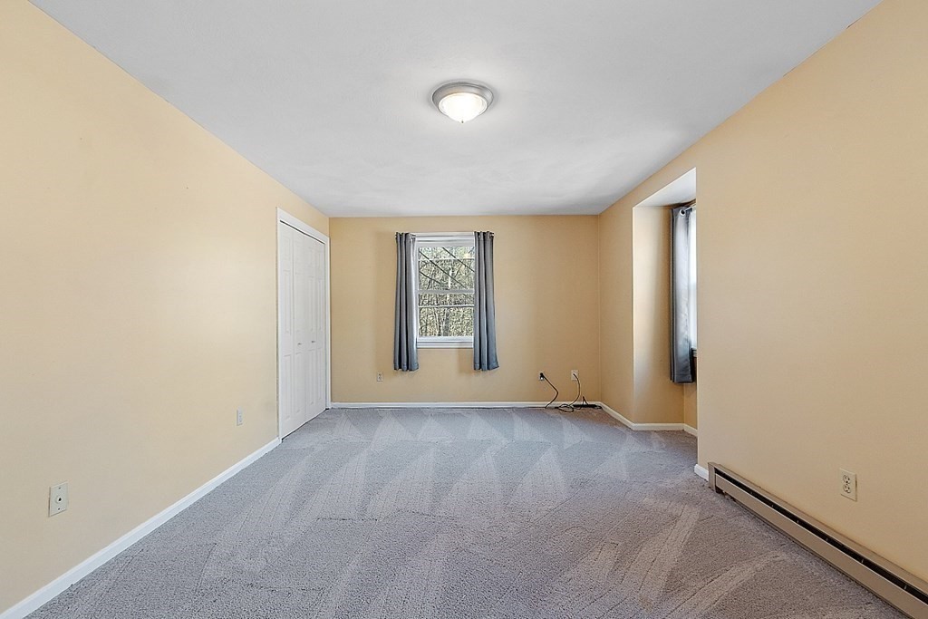 1 General Hobbs Road, Unit 4 Jefferson, MA 01522 - Photo 14 of 18 Gallery Image 14