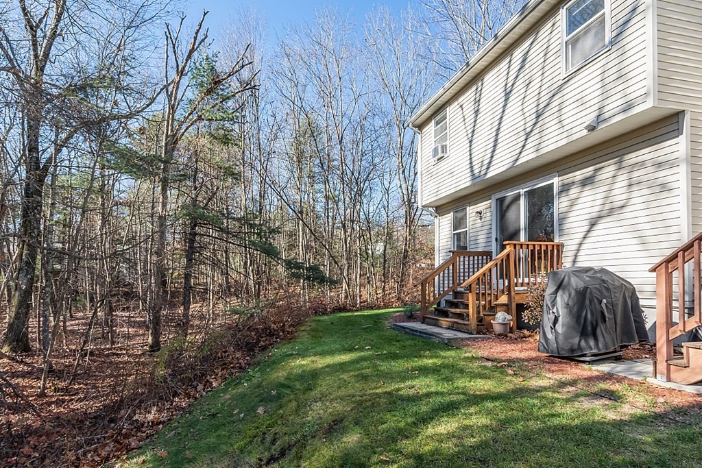 1 General Hobbs Road, Unit 4 Jefferson, MA 01522 - Photo 16 of 18 Gallery Image 16