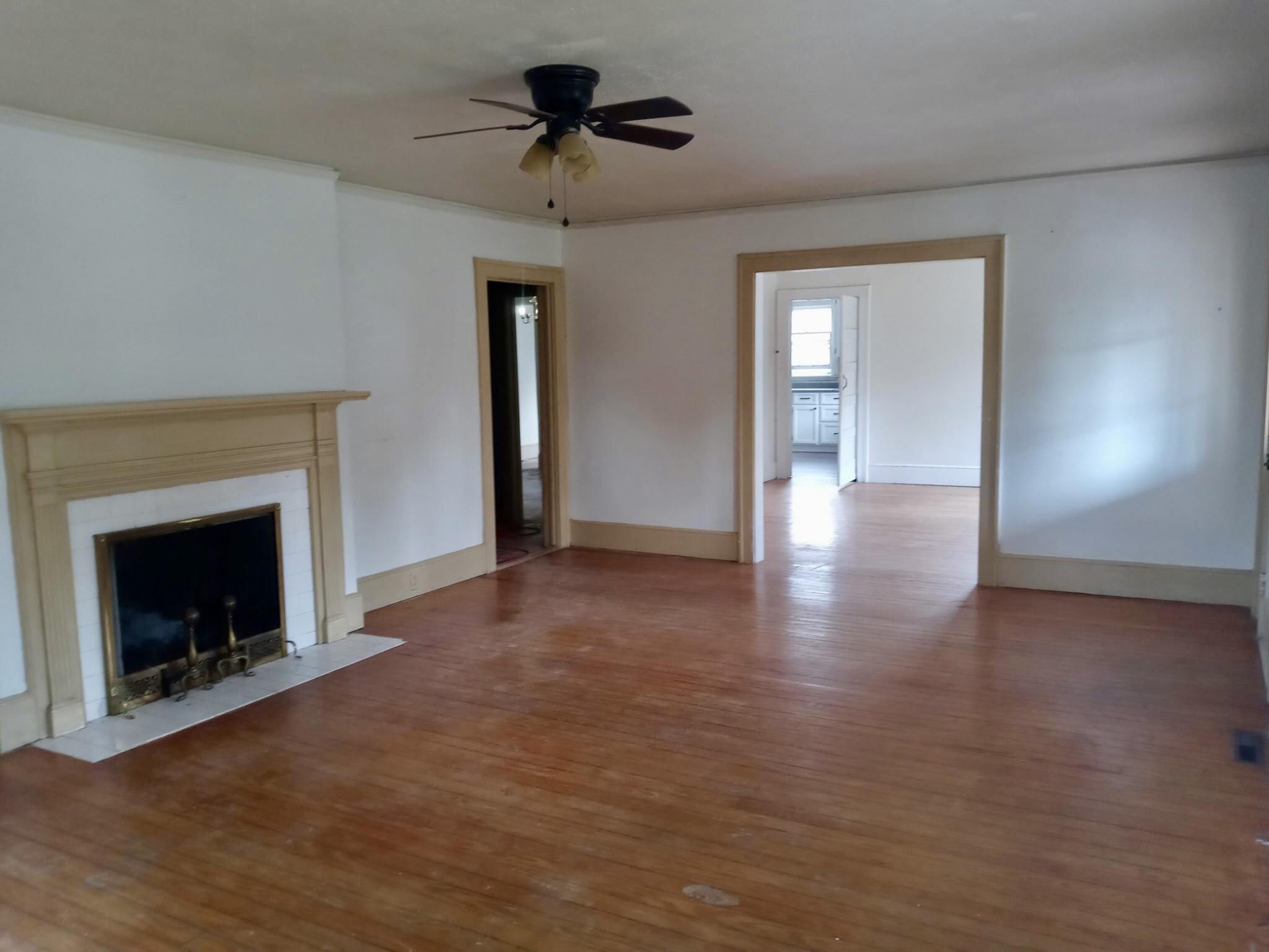506 Roland Avenue Johnston, SC 29832 - Photo 3 of 25