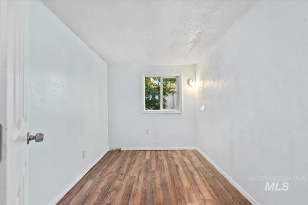 $59,000 | 571 Caldwell Boulevard, Nampa, ID 83651
