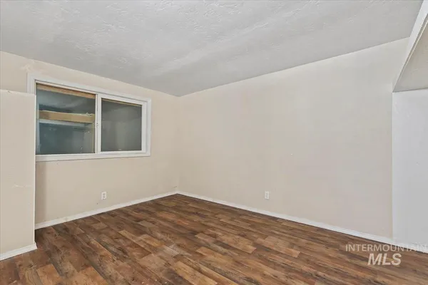 $59,000 | 571 Caldwell Boulevard, Nampa, ID 83651