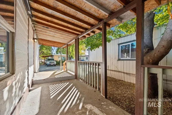 $59,000 | 571 Caldwell Boulevard, Nampa, ID 83651