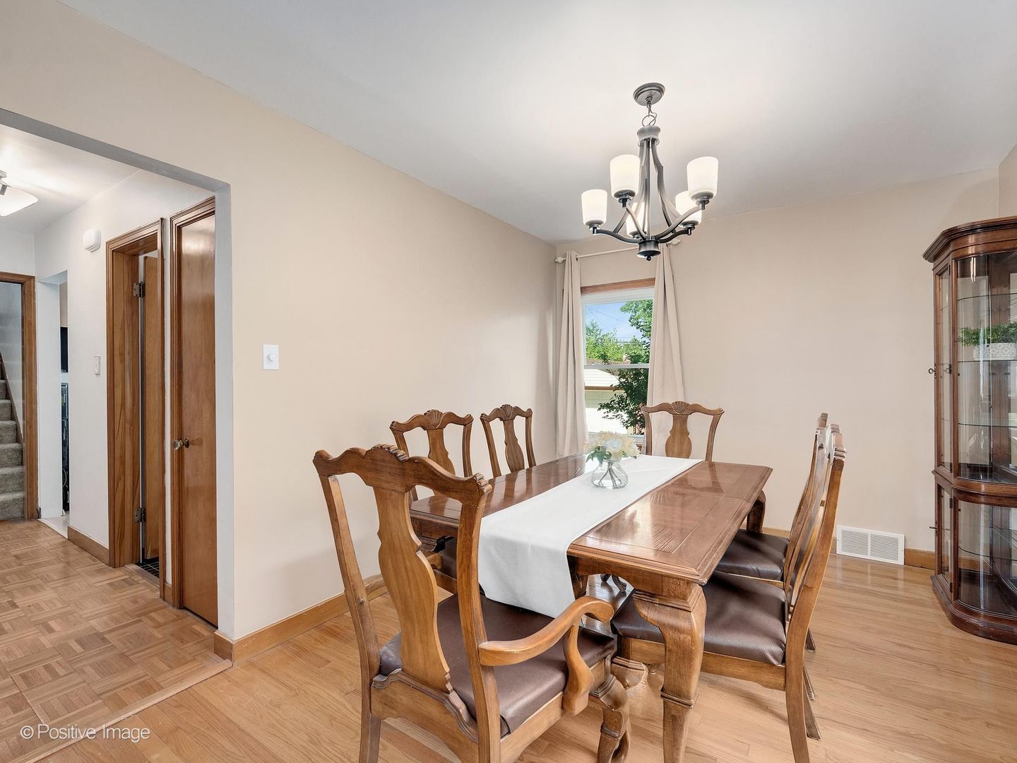 2236 5th Avenue North Riverside, IL 60546 - Photo 7 of 27 Gallery Image 7