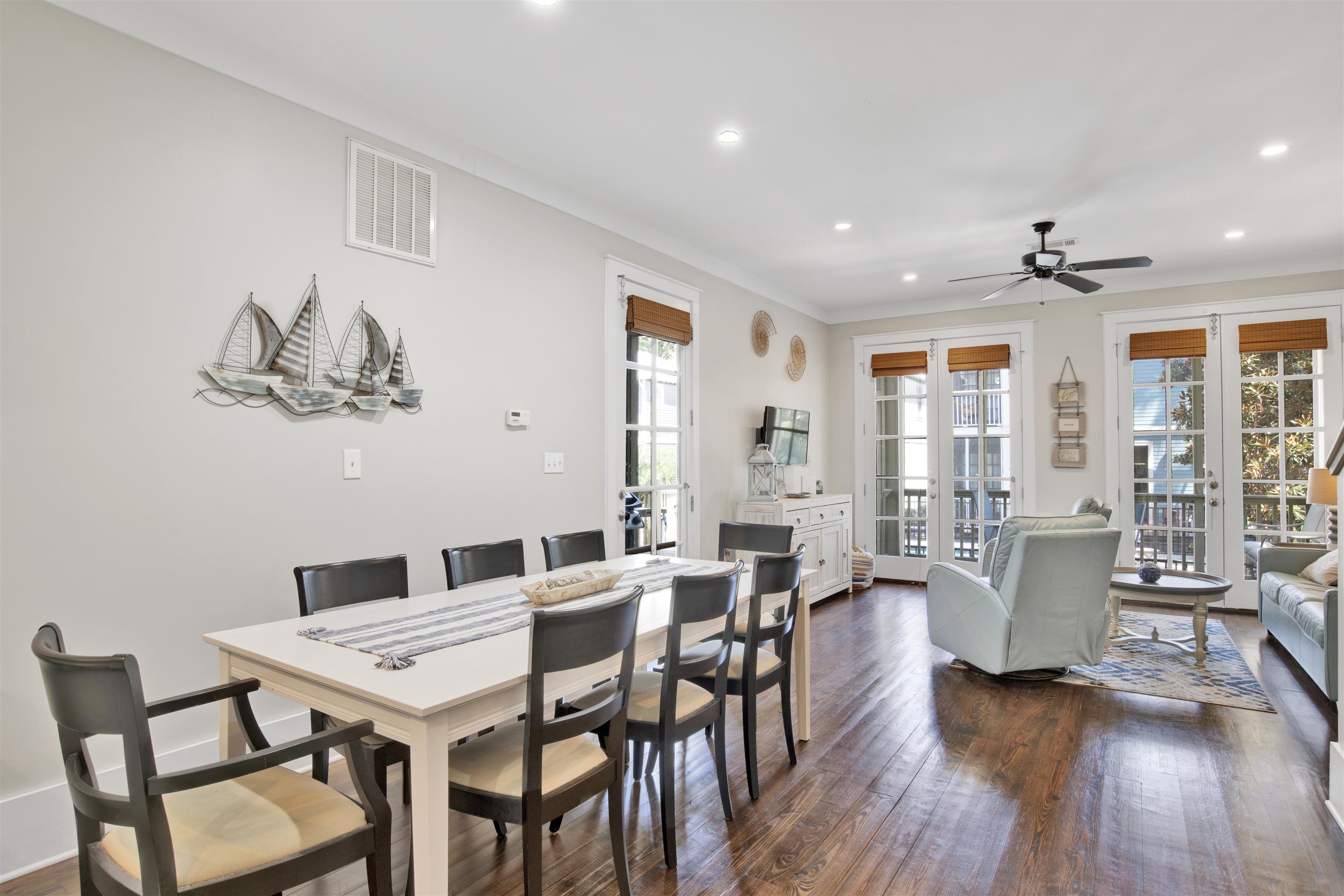 25773 Canal Road, Unit 38 Orange Beach, AL 36561 - Photo 9 of 38 Dining Area