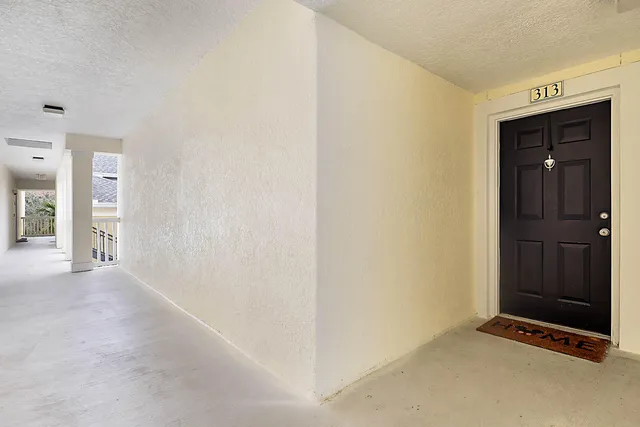 $370,000 | 225 Murcia Drive, Unit 313, Jupiter, FL 33458