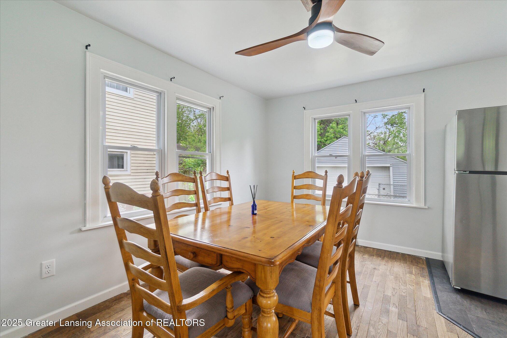 5104 Old Lansing Road Lansing, MI 48917 - Photo 10 of 31 10-5104-Old-Lansing-Rd-Lansing-MI-48917-