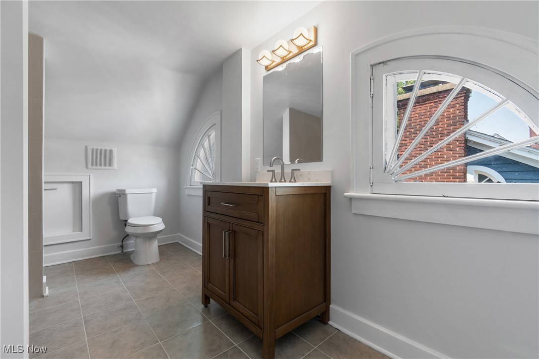 1184 Berwin Street Akron, OH 44310 - Photo 28 of 38 Gallery Image 28