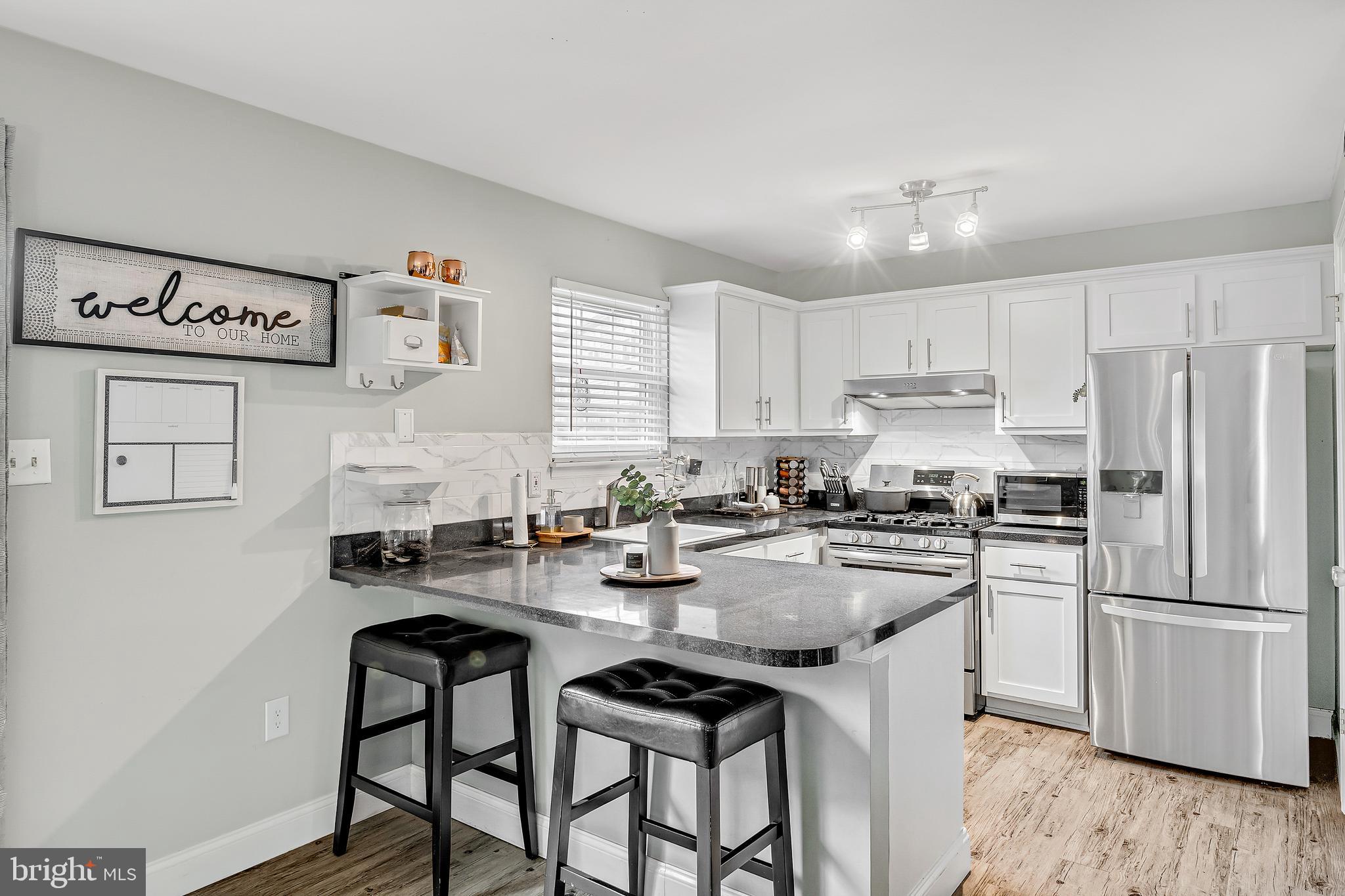 6247 Spring Knoll Drive Harrisburg, PA 17111 - Photo 12 of 29