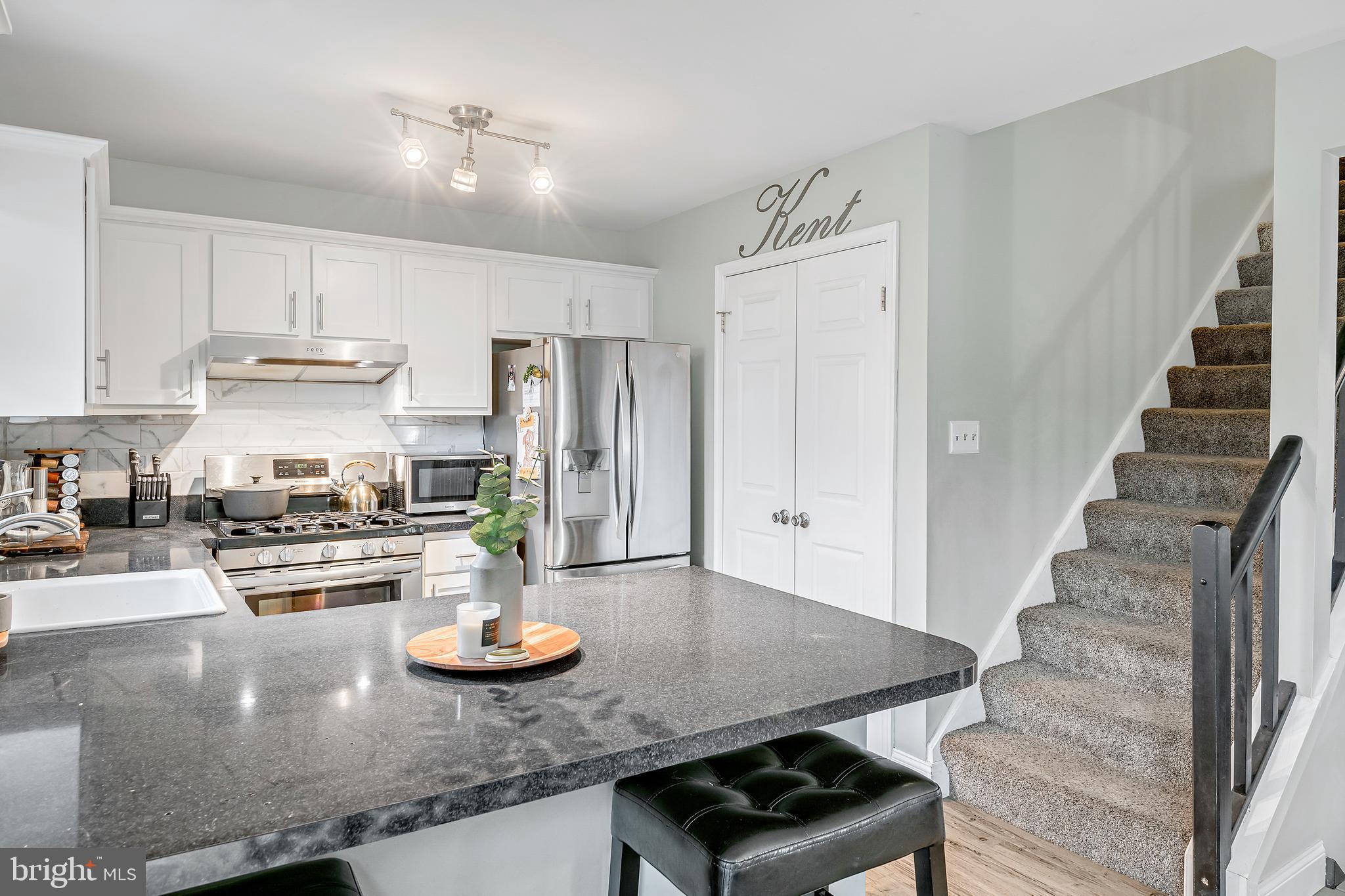 6247 Spring Knoll Drive Harrisburg, PA 17111 - Photo 13 of 29