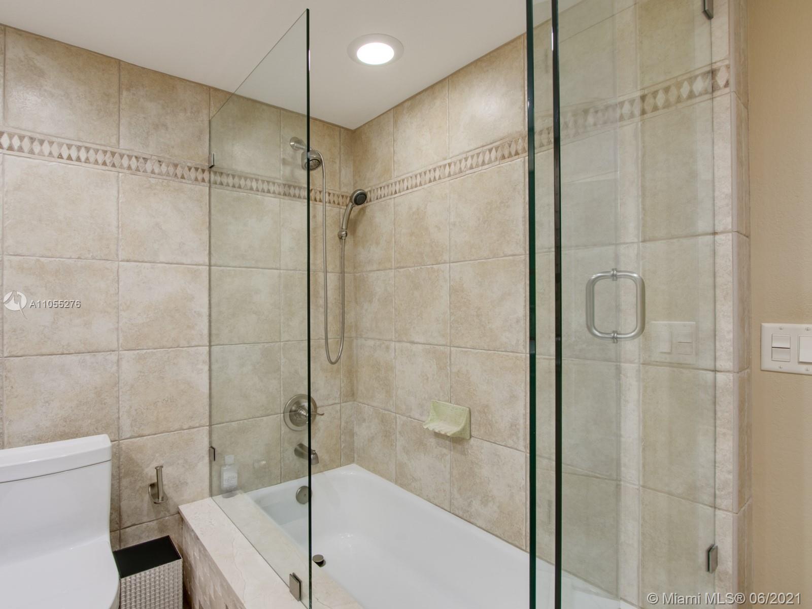 1200 South Ocean Boulevard, Unit 8C Boca Raton, FL 33432 - Photo 17 of 35