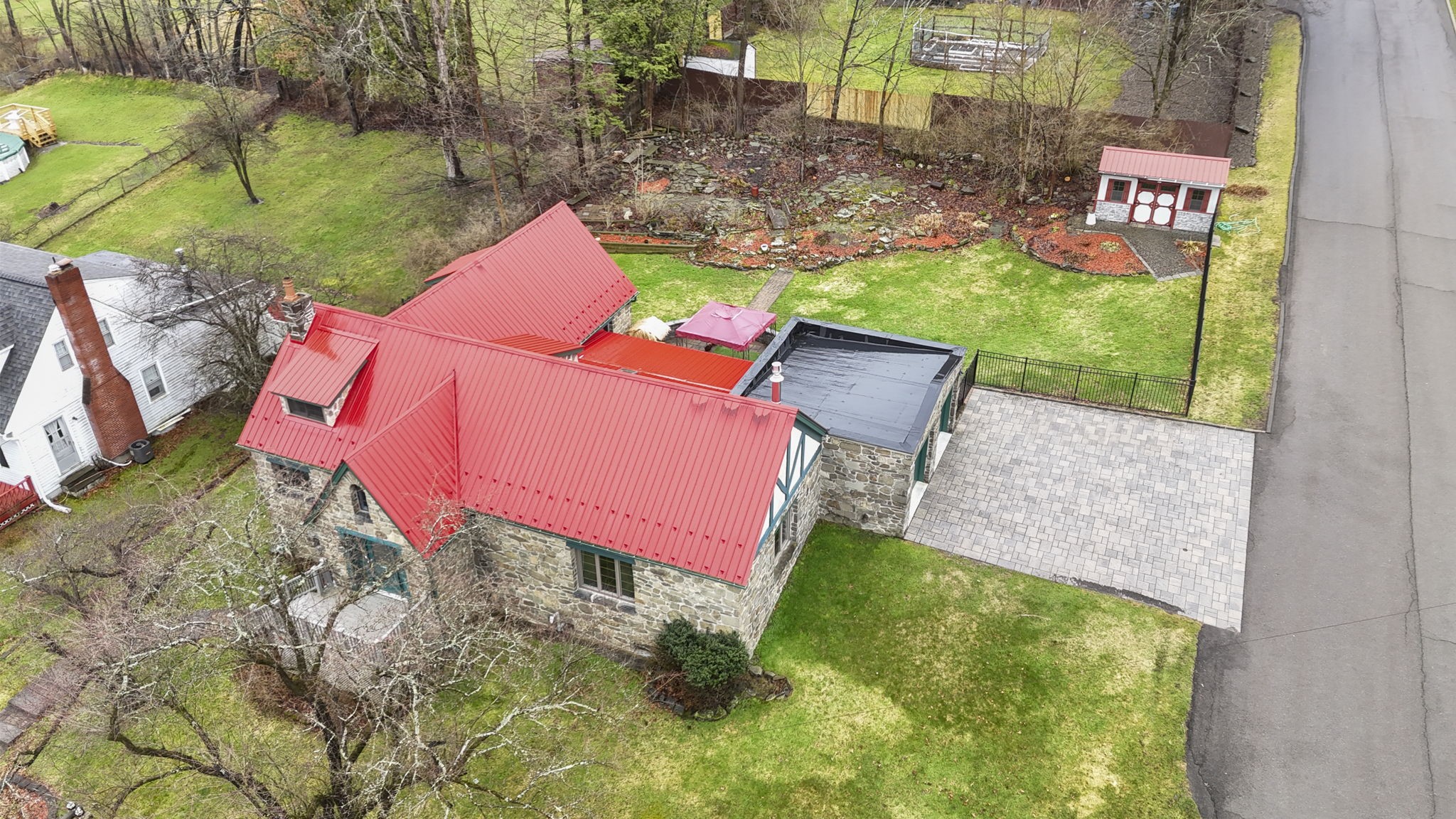 161 Rosedale Drive Binghamton, NY 13905 - Photo 6 of 50