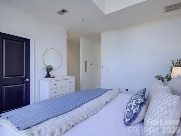 $2,350 | 636 Garden District Drive, Charlotte, NC 28202