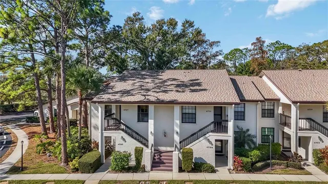 $258,000 | 4727 Winslow Beacon, Unit 10, Sarasota, FL 34235